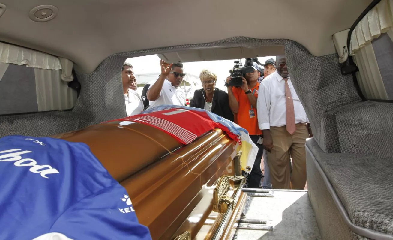 Amílcar Henríquez, dolorosa despedida 