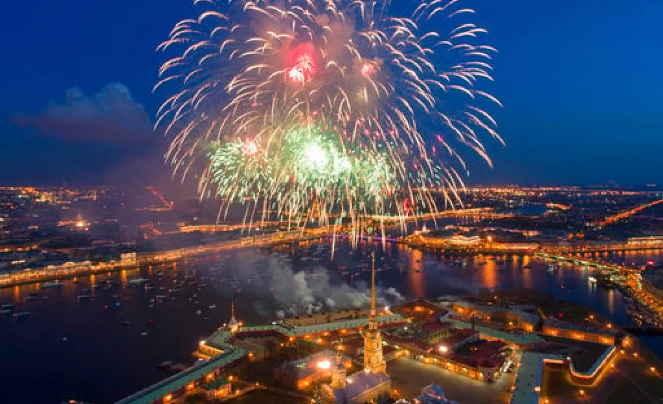 Rusia celebra el 72 aniversario de la derrota de los nazis en la Segunda Guerra Mundial 