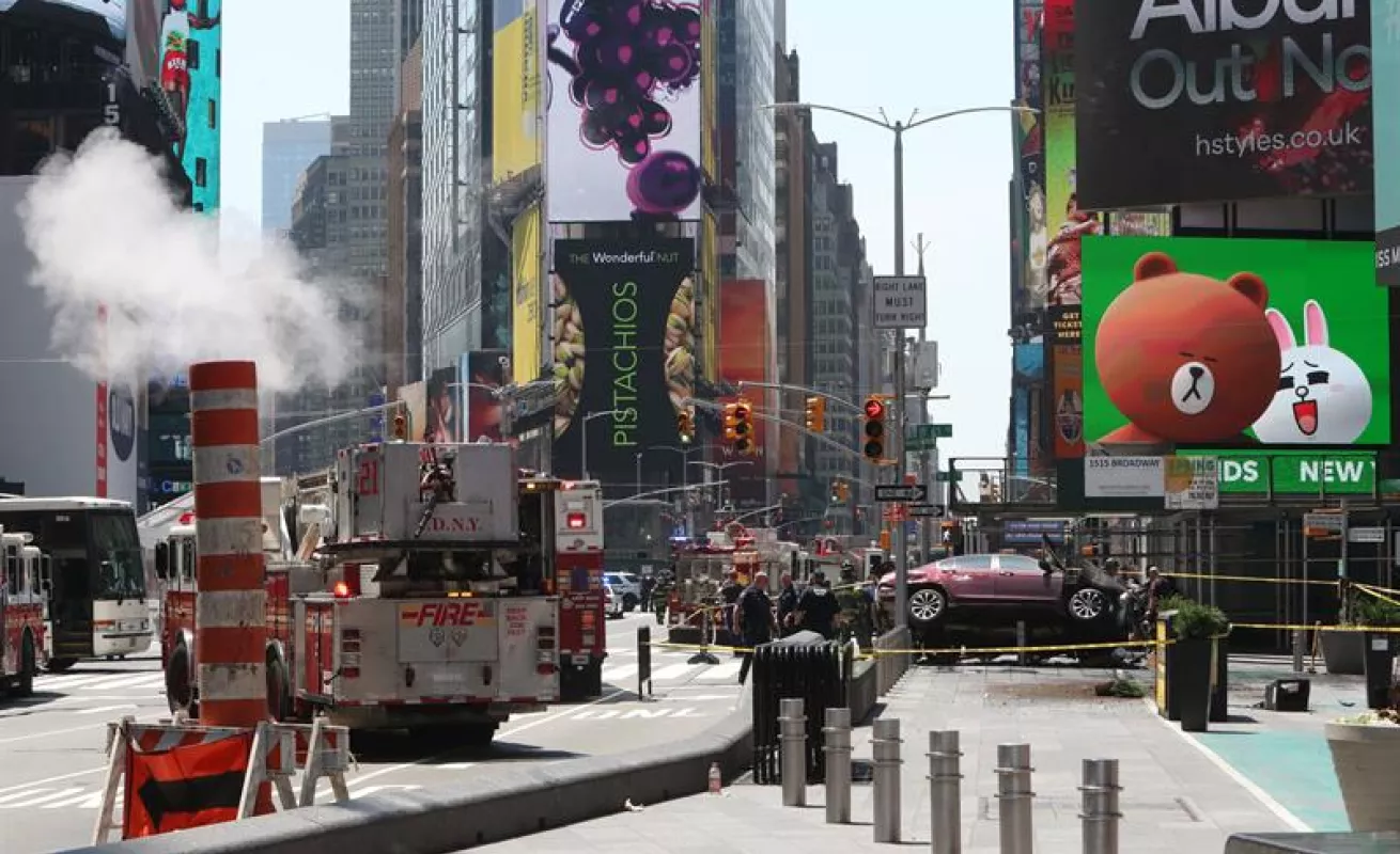 #GaleriaCri Divulgan imágenes del atropello múltiple en Times Square