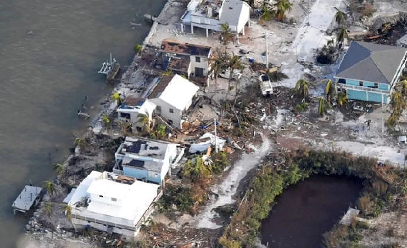 #GaleriaCri Recogiendo los pedazos