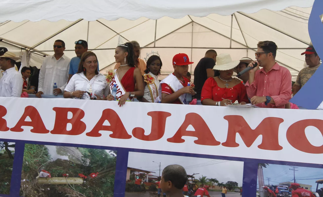 #GaleriaCri Desfile estudiantil en conmemoración de los 104 aniversario de Juan Díaz