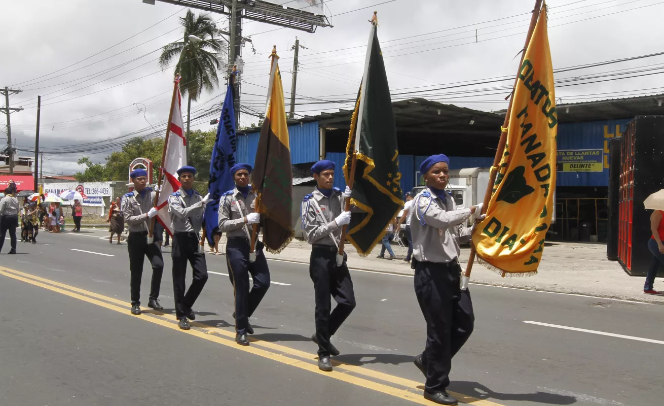 #GaleriaCri Desfile estudiantil en conmemoración de los 104 aniversario de Juan Díaz