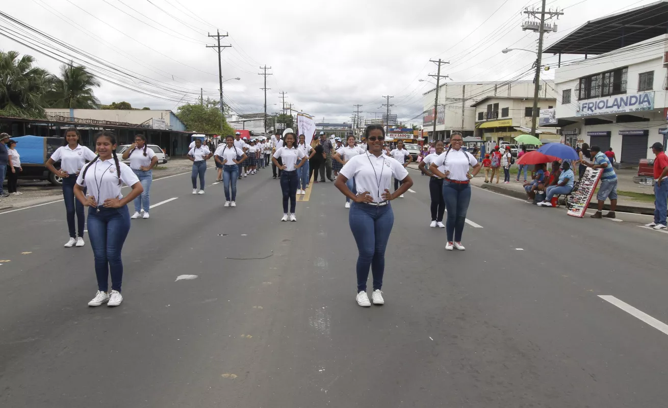 #GaleriaCri Desfile estudiantil en conmemoración de los 104 aniversario de Juan Díaz