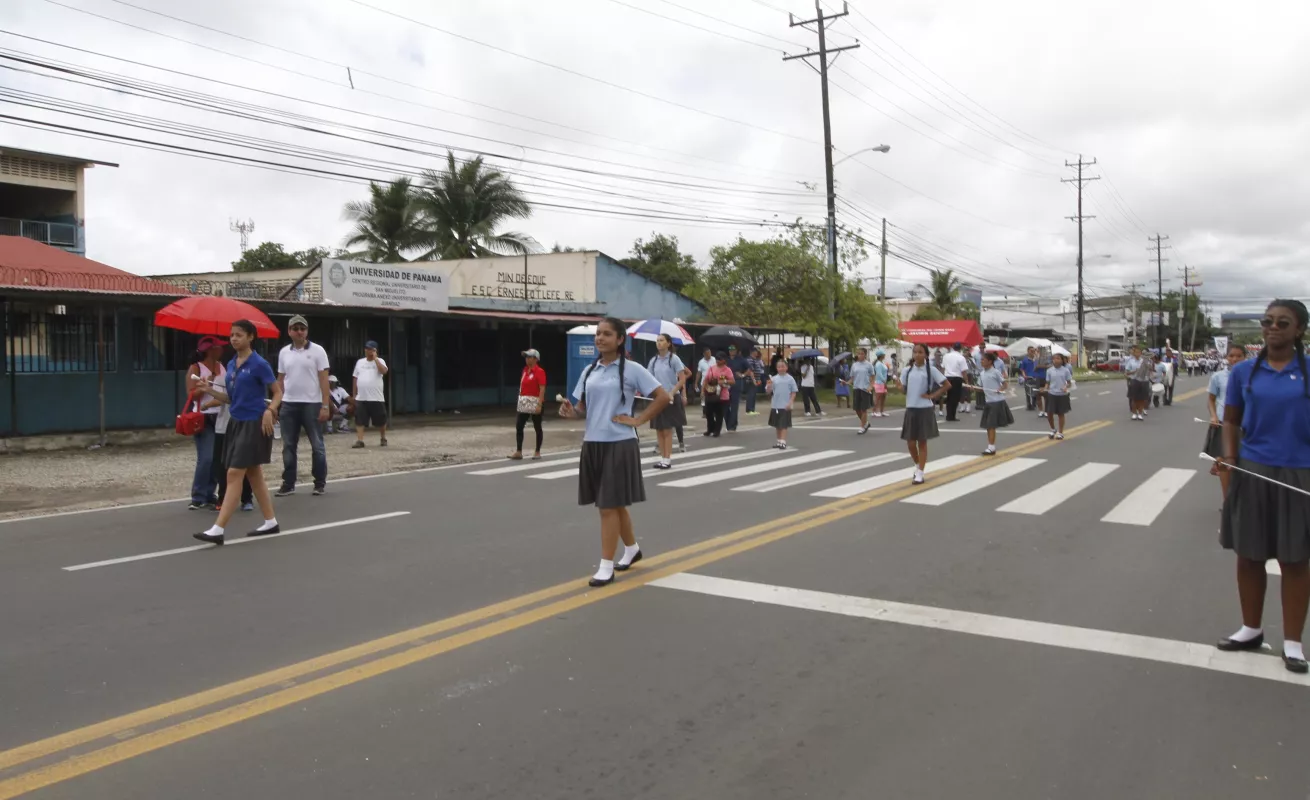 #GaleriaCri Desfile estudiantil en conmemoración de los 104 aniversario de Juan Díaz
