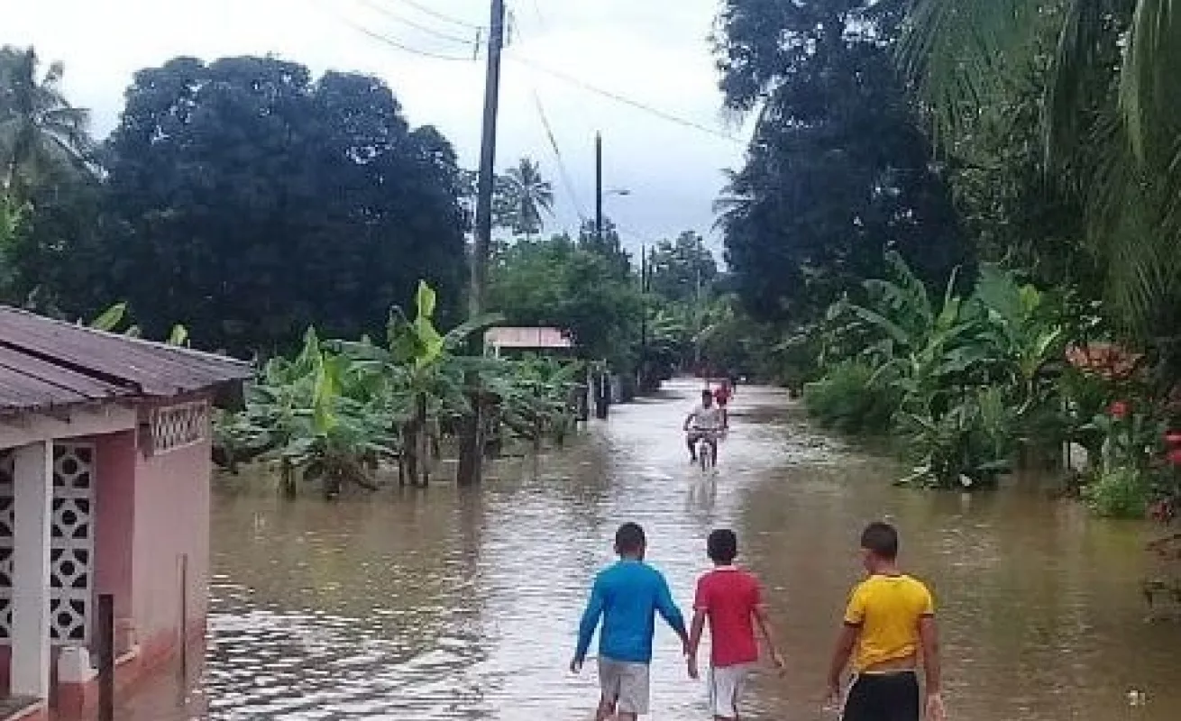 #GaleriaCri Lluvias causan estragos en el país