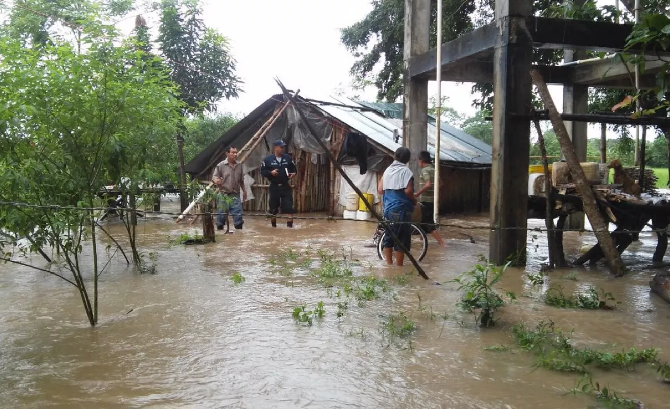 #GaleriaCri Lluvias causan estragos en el país