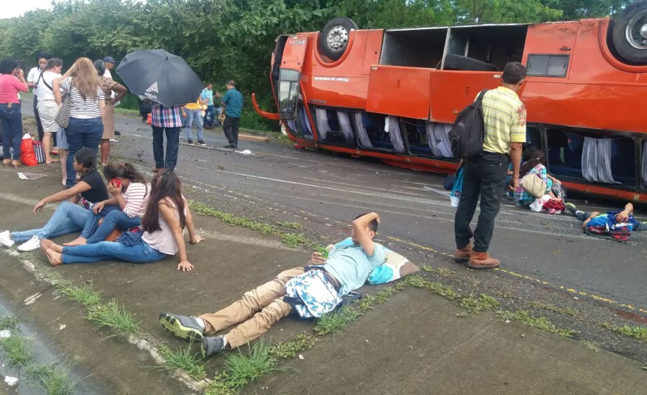 #GaleriaCri Llantas arriba