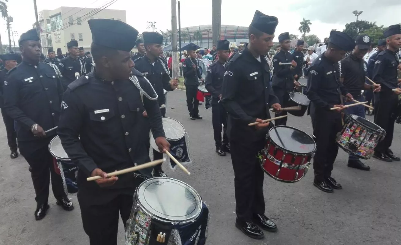 #GaleríaCri Desfile cívico-folclórico en Juan Díaz