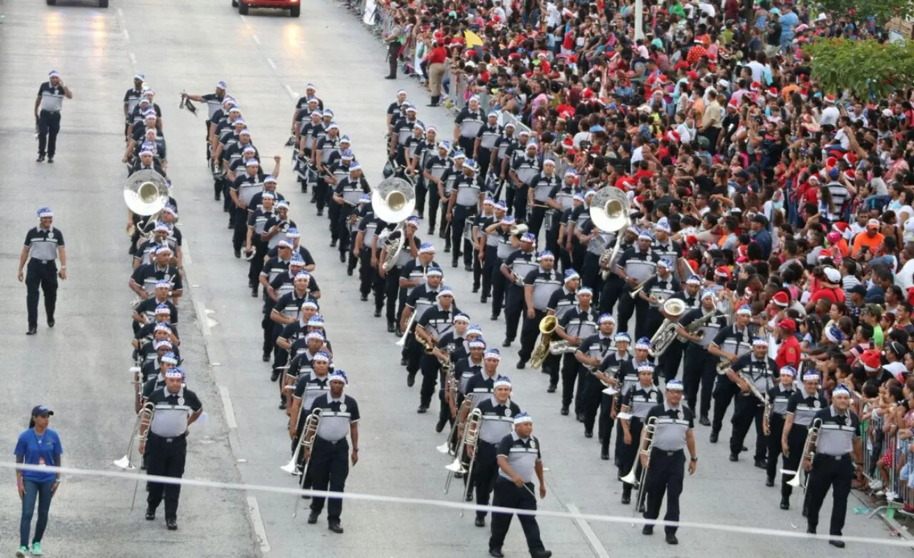 #GaleriaCri Desfile "Brilla la Navidad"