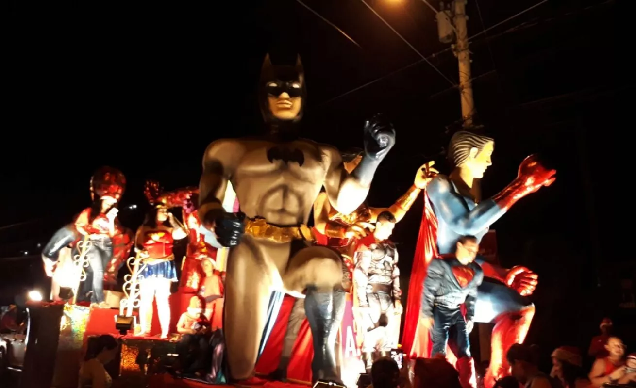 #GaleriaCri San Miguelito disfruta el desfile “Jesús es la Navidad”