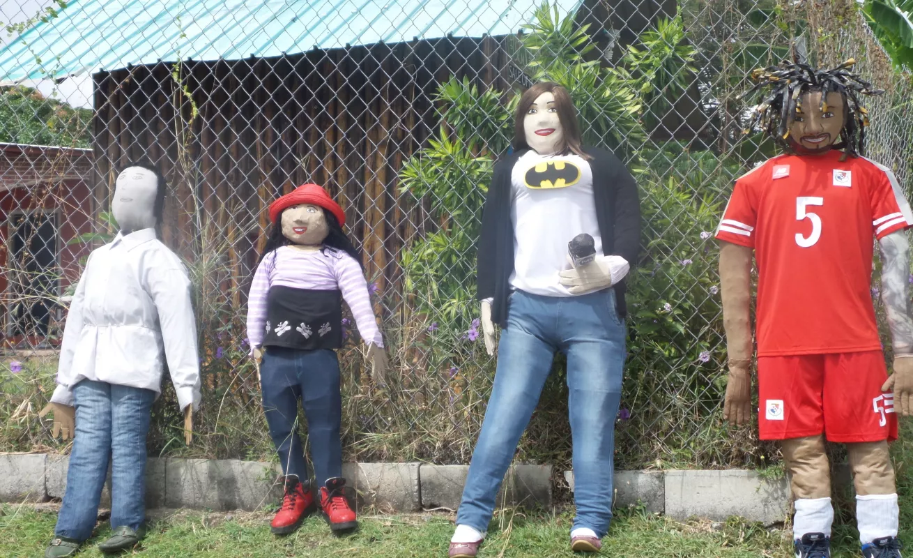 #GaleriaCri Muñecos de Año Viejo 2017