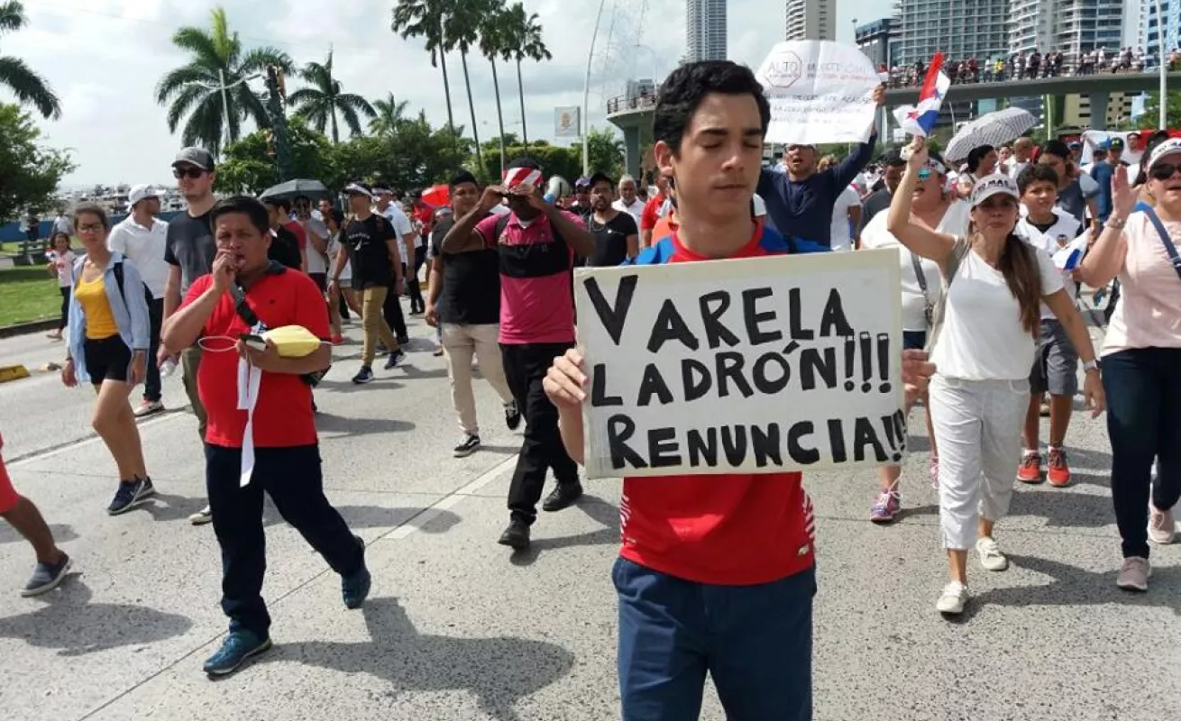 #GaleriaCri Protesta anticorrupción en la Cinta Costera