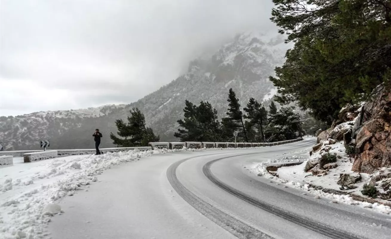 #GaleriaCri La nieve cubre Francia, España y Rusia