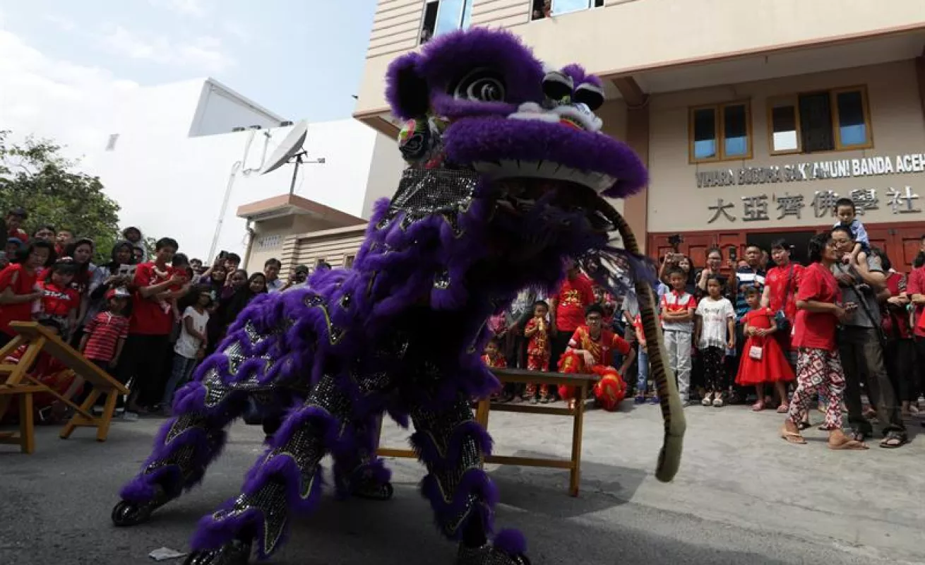 #GaleriaCri China recibe el Año del Perro con una explosión de color y espiritualidad