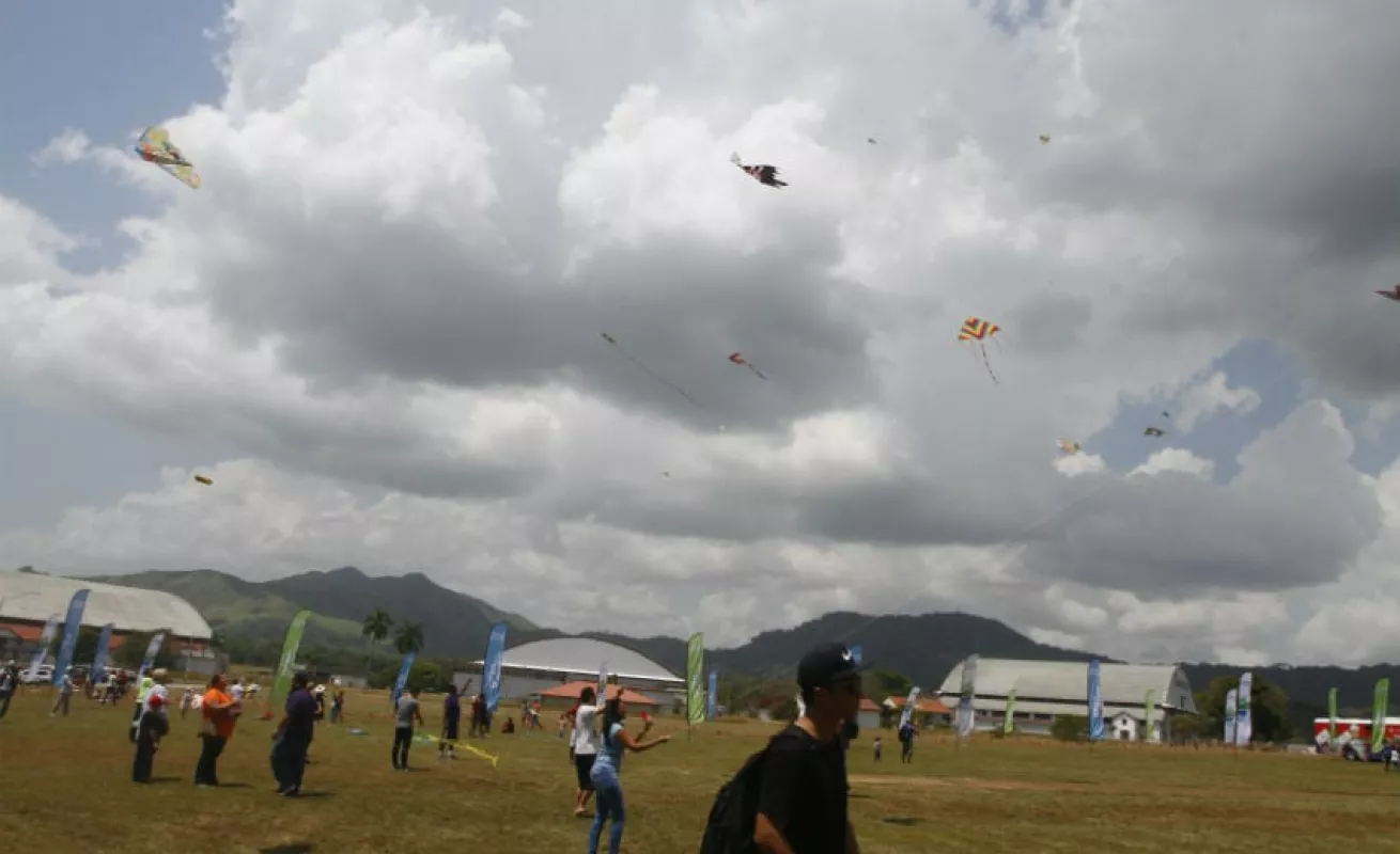 #GaleriaCri Festival de cometas y panderos