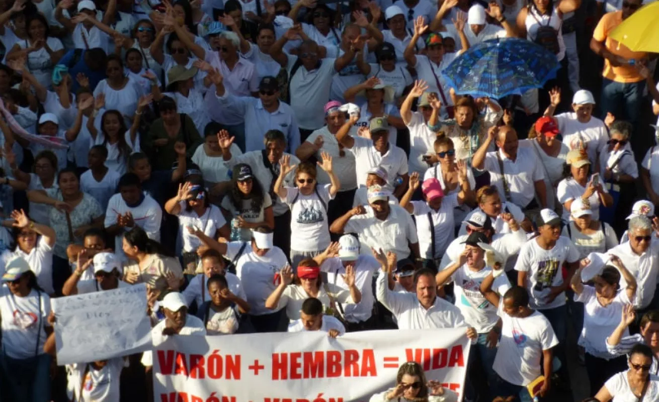 #GaleriaCri Marcha en defensa de la familia