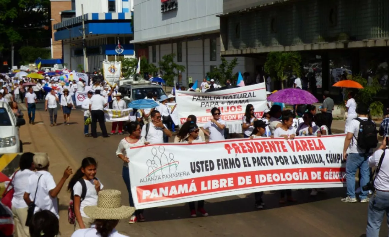 #GaleriaCri Marcha en defensa de la familia