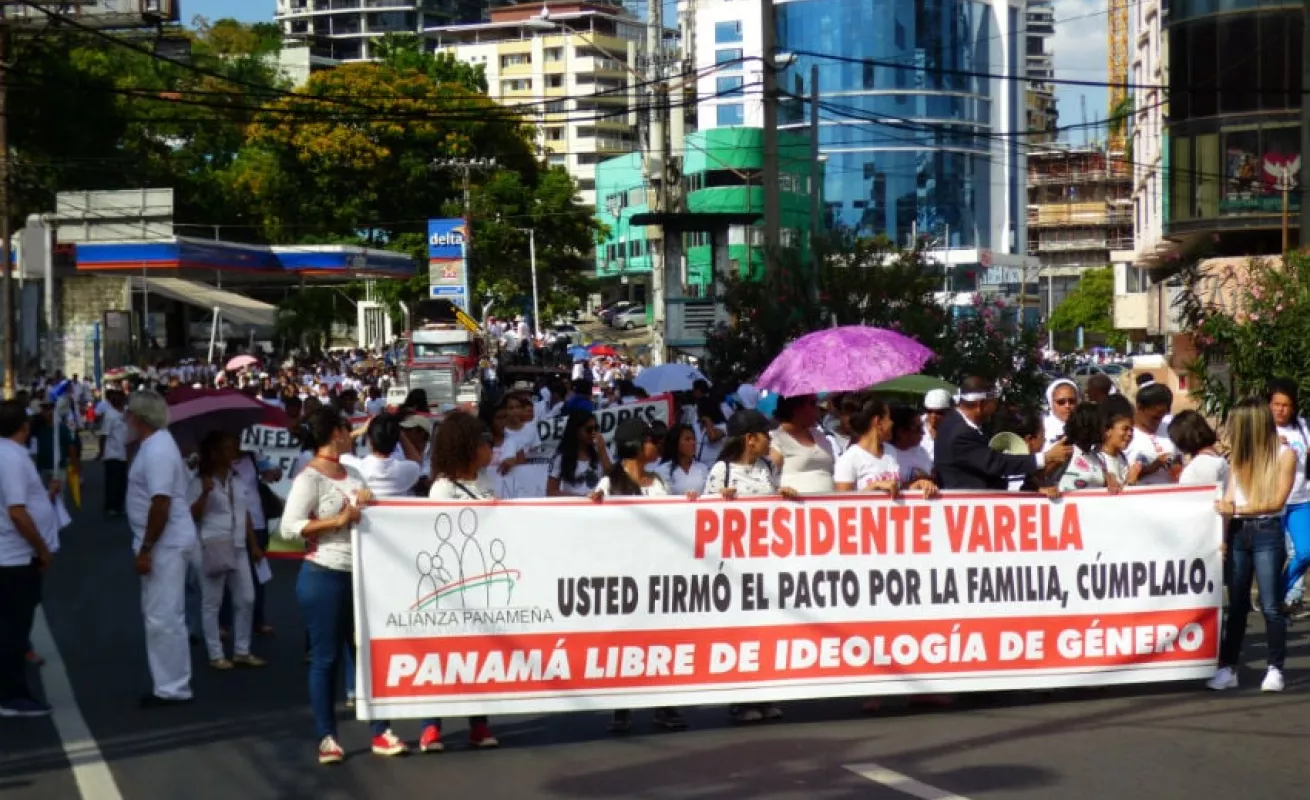 #GaleriaCri Marcha en defensa de la familia