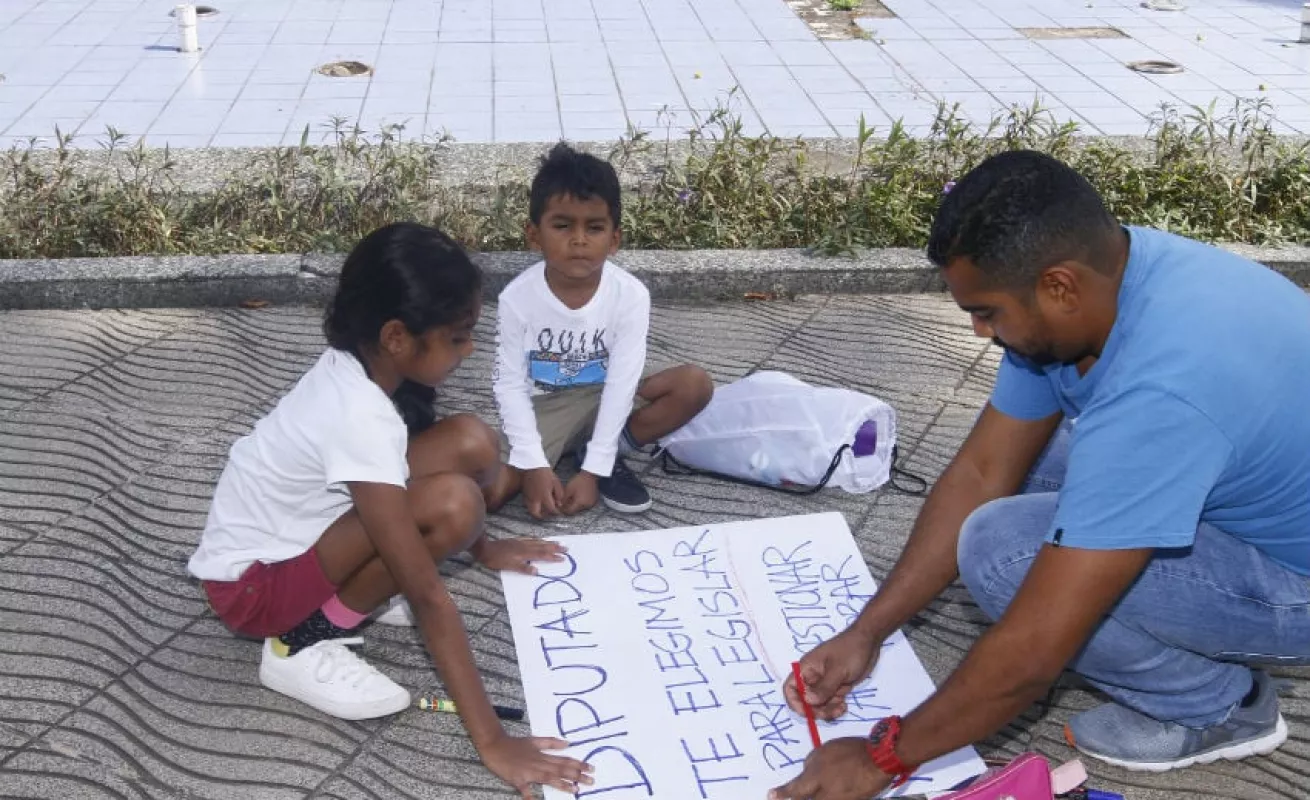 #GaleriaCri Muro de los corruptos