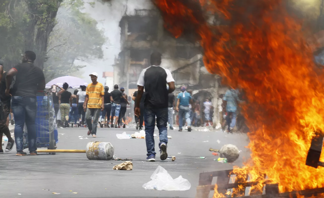 #GaleriaCri Se prendió Colón