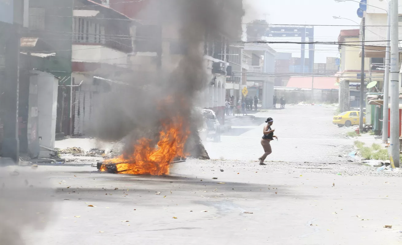 #GaleriaCri Se prendió Colón