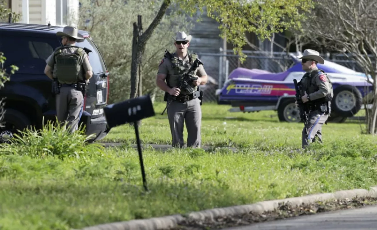 #GaleriaCri Abaten a presunto bombardero de Texas