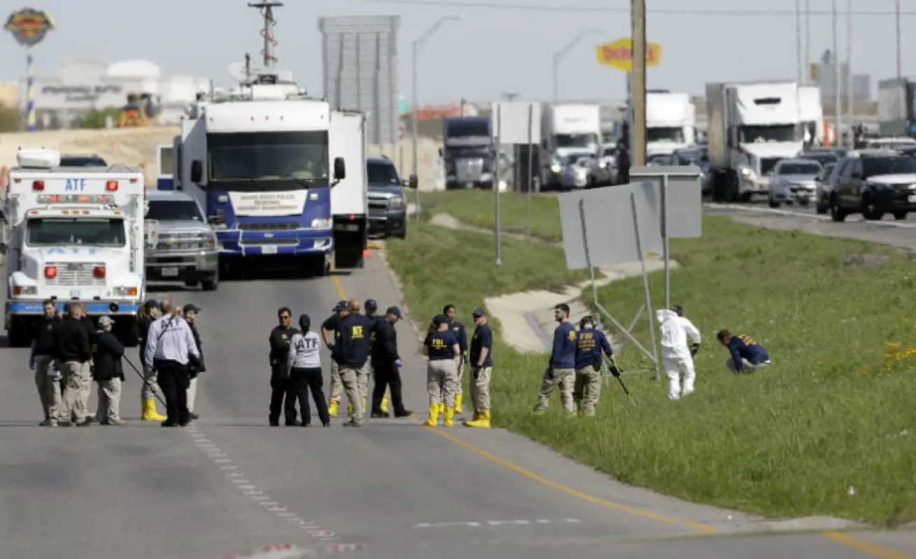 #GaleriaCri Abaten a presunto bombardero de Texas