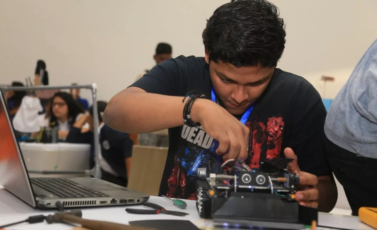 #GaleríaCri Talento y creatividad en competencia RoboCupJrPTY 2018