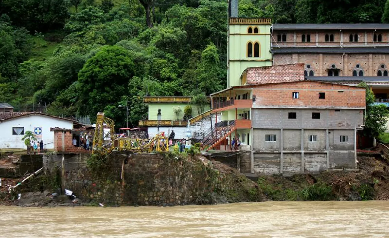 #GaleriaCri Emergencia en Colombia ante posible crecida descontrolada del río Cauca