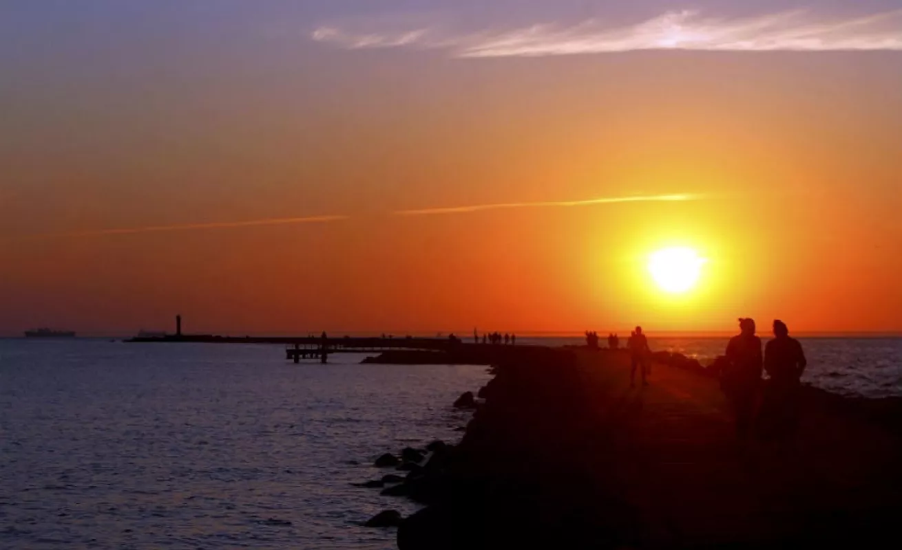 #GaleriaCri El sol cae en sol en Letonia