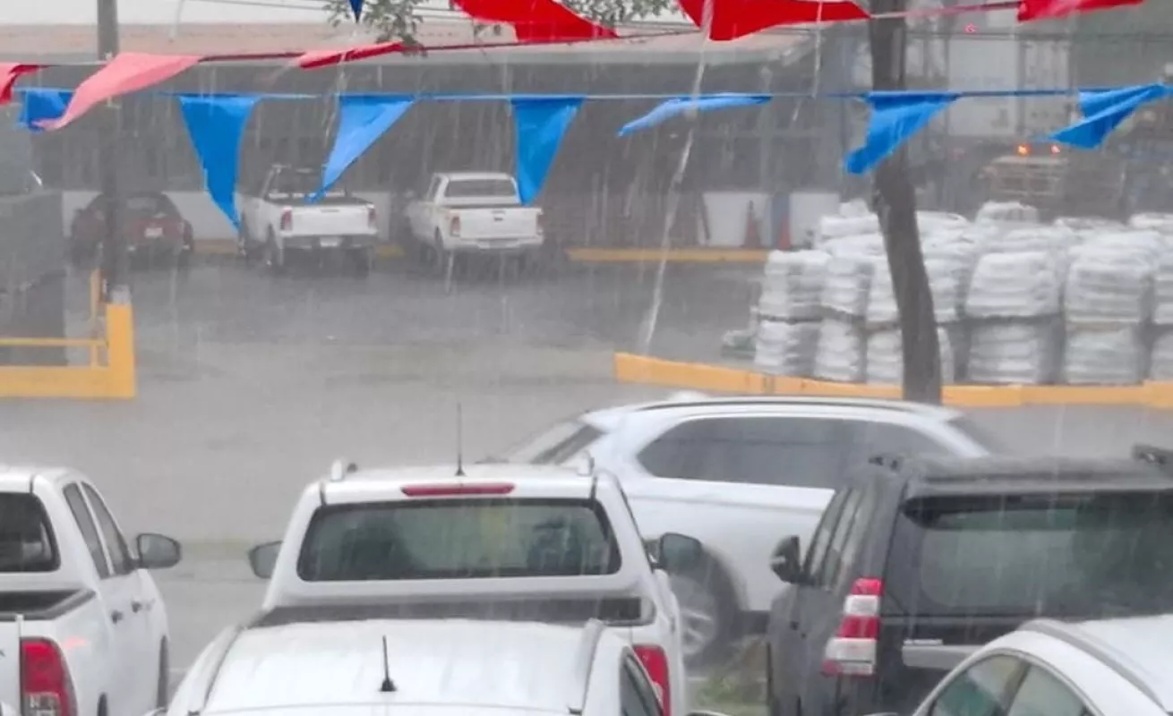 Lluvia causa inundaciones en Chanis, Río Abajo, vía Tumba Muerto, vía Domingo Díaz y partes de San Miguelito