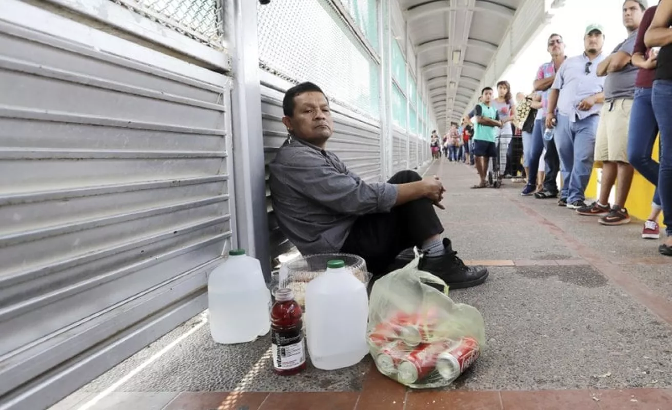 #GaleriaCri Cruzando la frontera de Estados Unidos y México