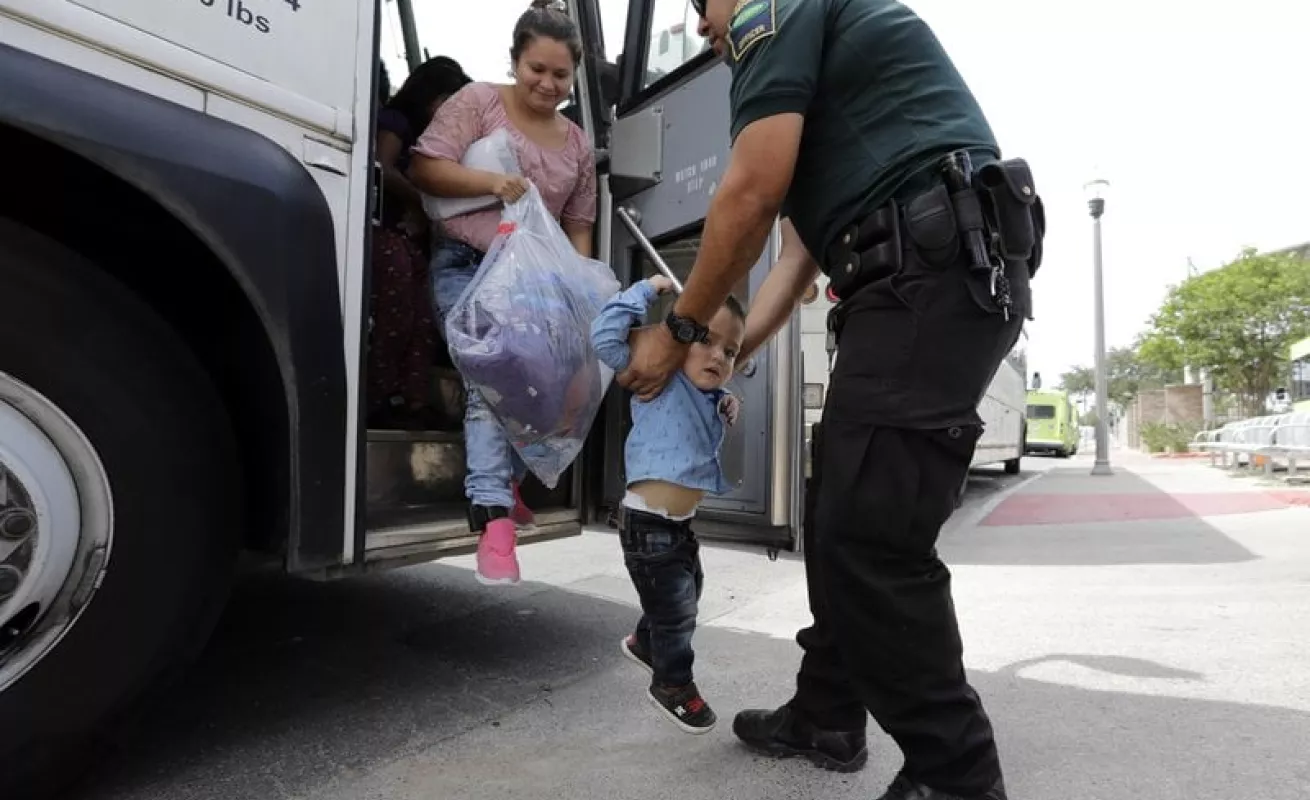 #GaleriaCri Cruzando la frontera de Estados Unidos y México