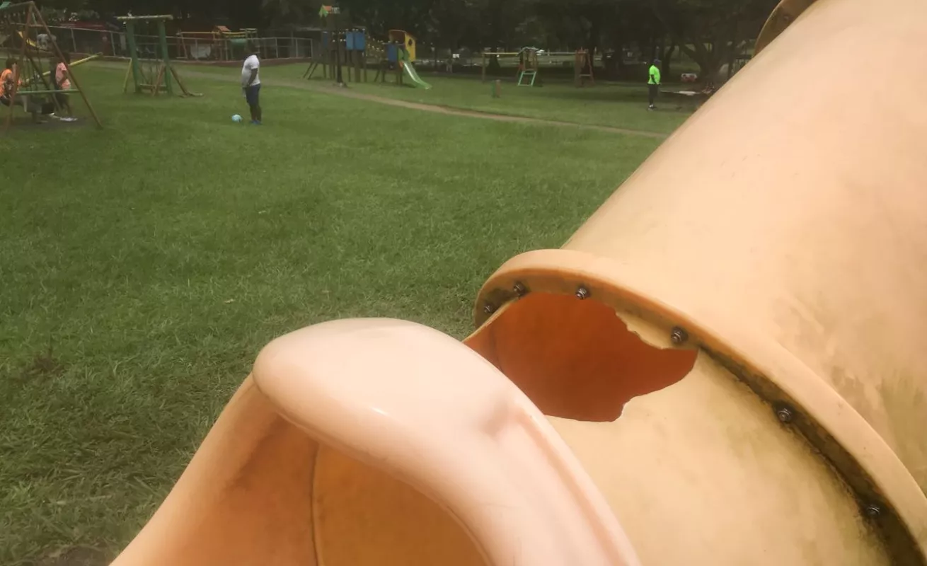 #GaleriaCri Juegos infantiles o trampa de muerte