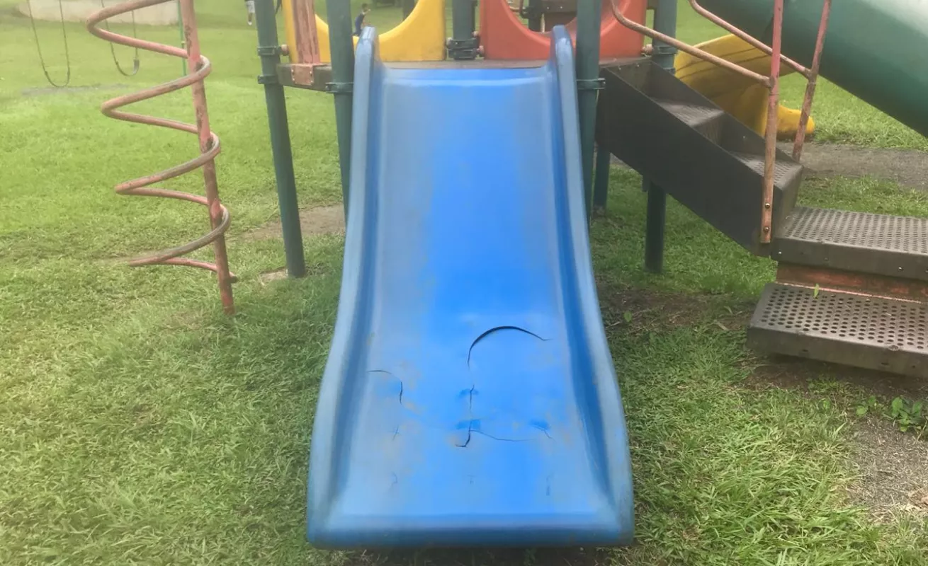 #GaleriaCri Juegos infantiles o trampa de muerte