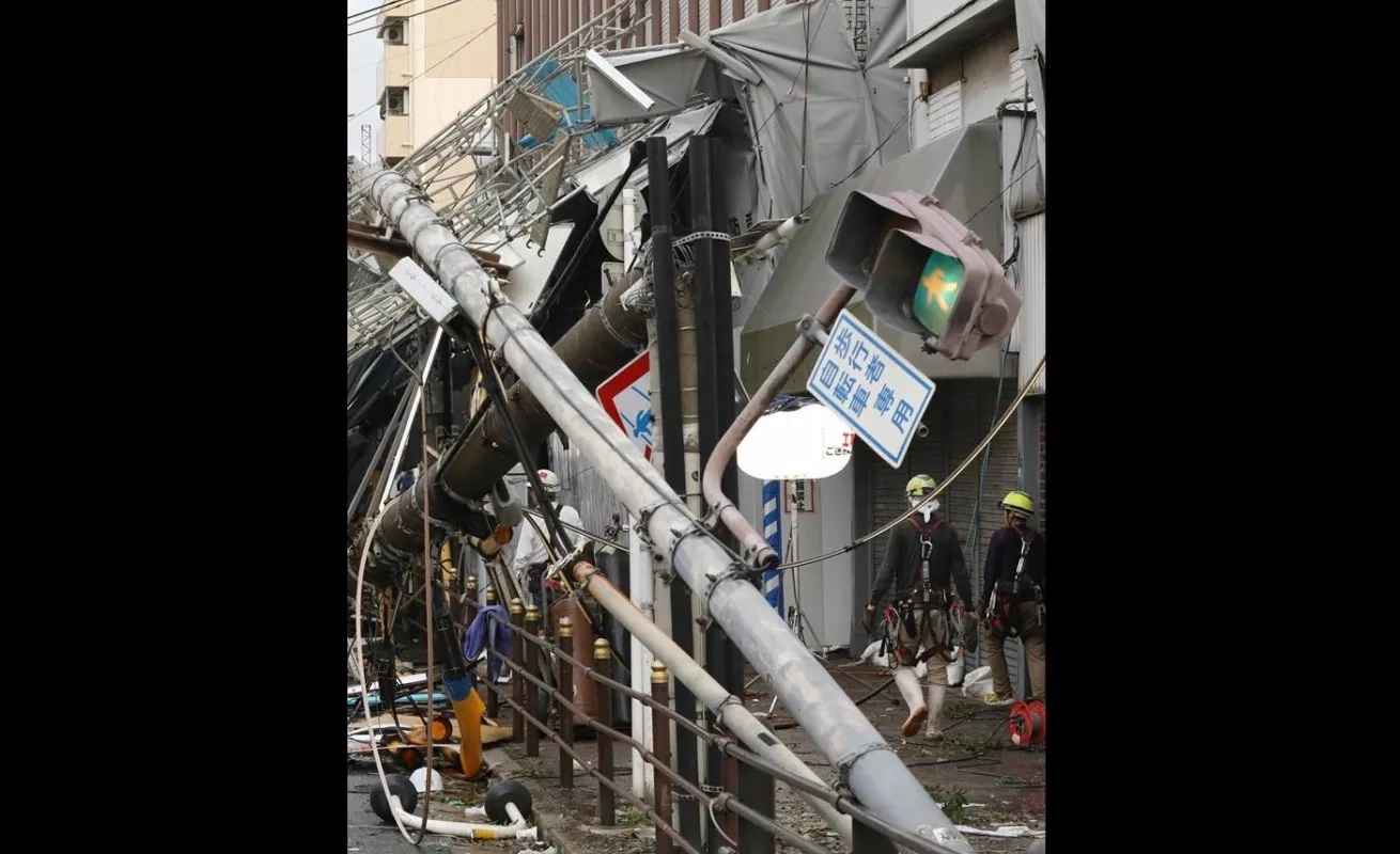 #GaleriaCri Jebi golpeó Japón con mucha fuerza