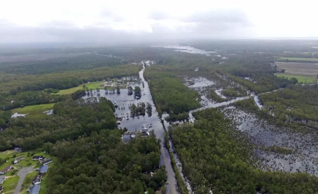 #GaleriaCri Las Carolinas bajo el agua