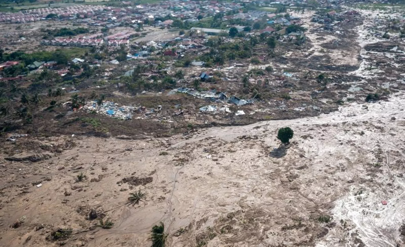 #GaleriaCri Devastación en Indonesia a causa de varios sismos y un tsunami