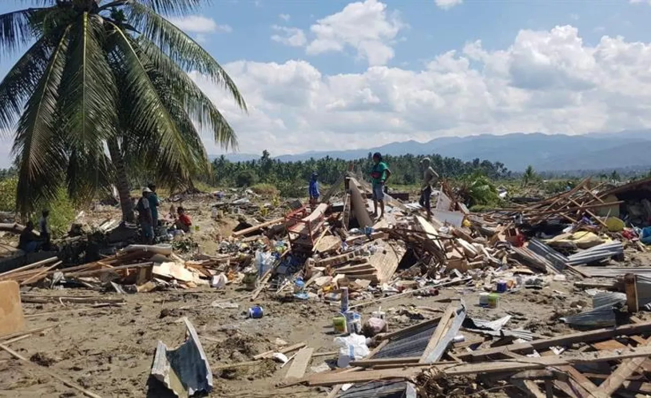 #GaleriaCri Devastación en Indonesia a causa de varios sismos y un tsunami