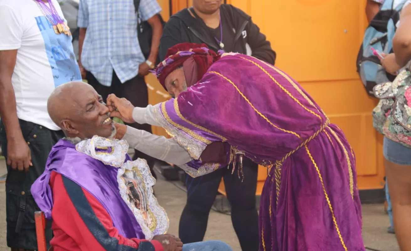 #GaleriaCri Lágrimas, dolor y devoción marcan ritual del "Cristo Negro" en Panamá