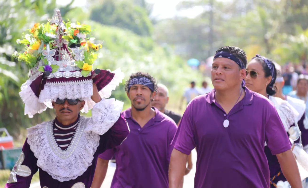 #GaleriaCri Lágrimas, dolor y devoción marcan ritual del "Cristo Negro" en Panamá
