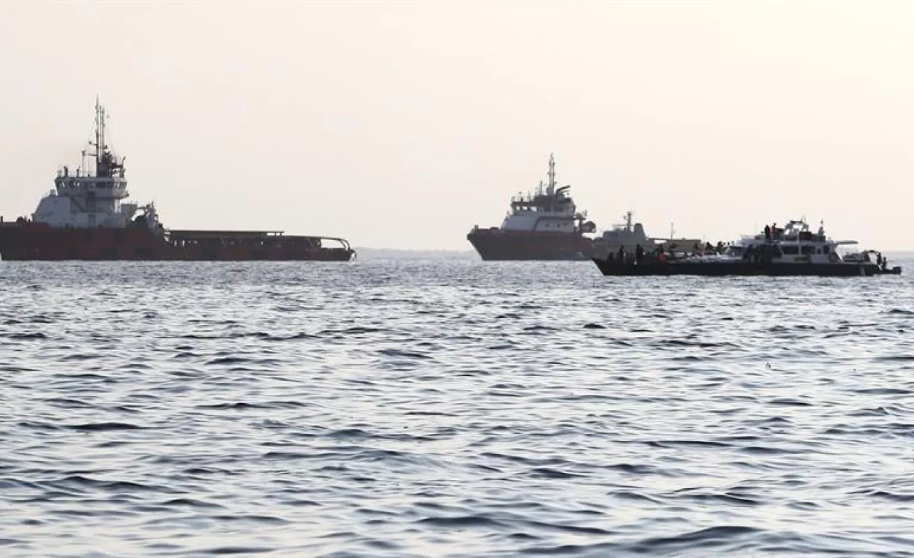 #GaleriaCri Revelan imágenes desde el lugar donde se estrelló el avión en Indonesia