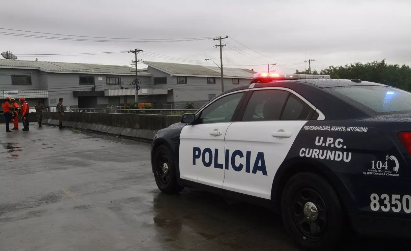 #GaleriaCri Buscan menor desaparecido en aguas del río Curundú