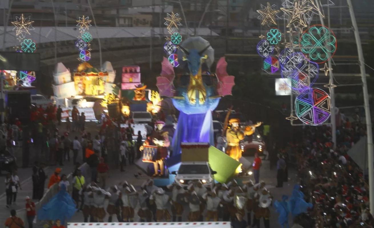 #GaleriaCri Desfile 'Brilla la Navidad 2018'