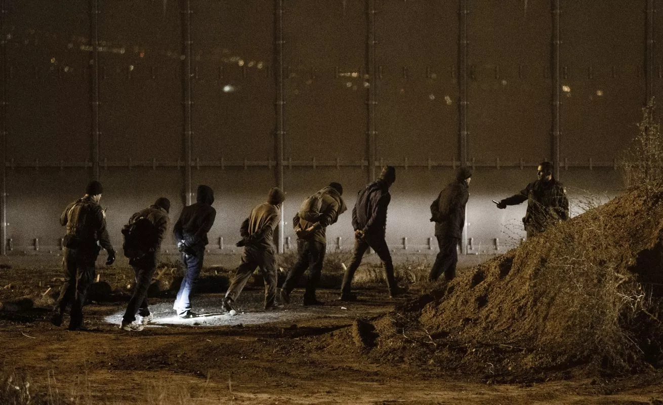#GaleriaCri Disparan gases lacrimógenos contra migrantes en la frontera con México