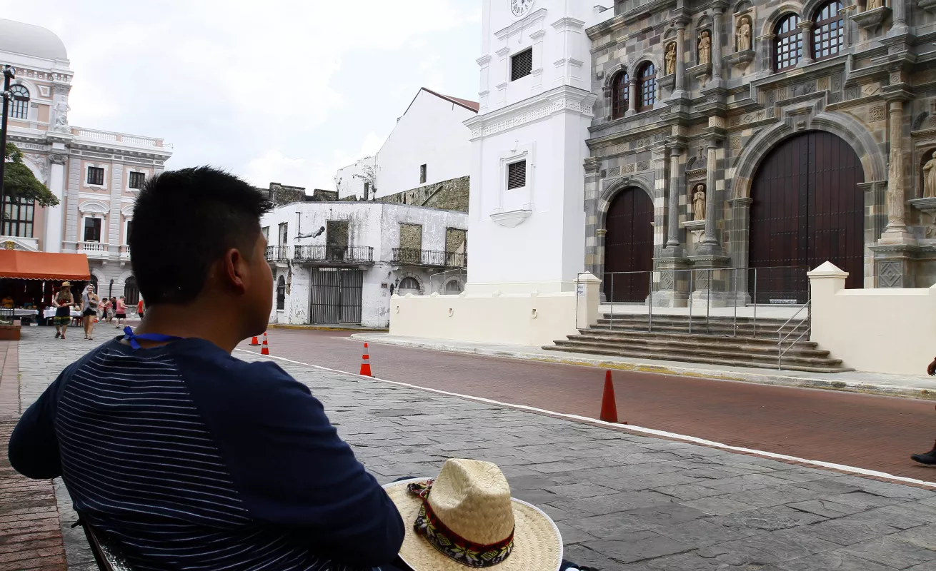 #GaleriaCri Peregrinos se toman el Casco Antiguo