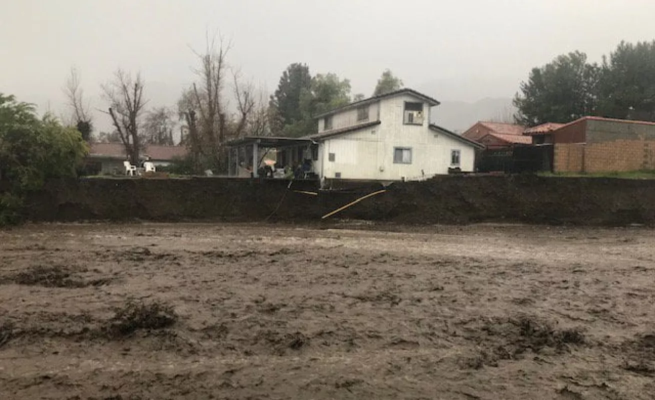 California: Captan imágenes de la devastación en Sausalito