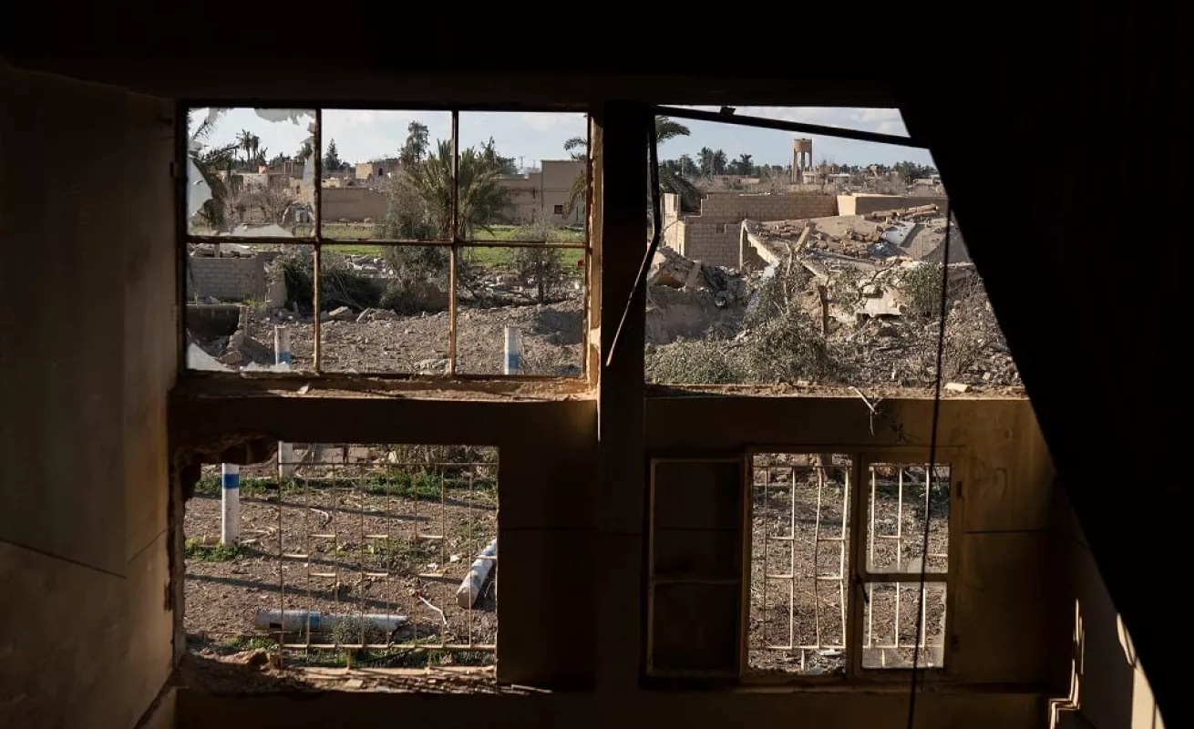 Combatientes de IE se niegan a rendirse (Fotos)