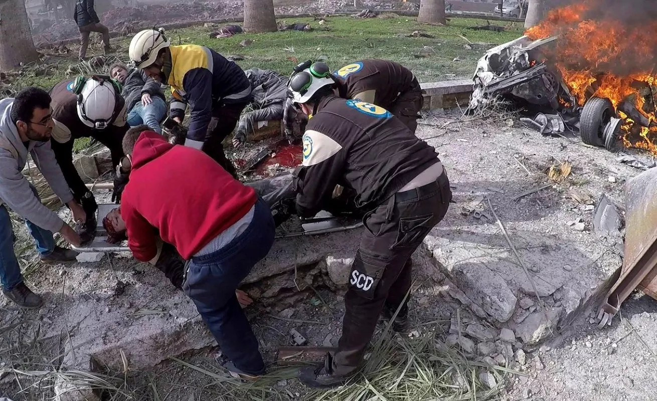 Combatientes de IE se niegan a rendirse (Fotos)