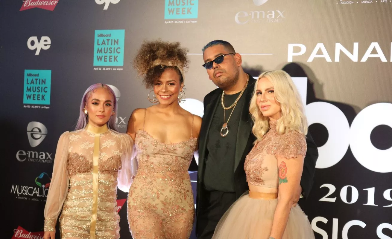 #GaleriaCri Alfombra roja y noche de lujo en Musicalion